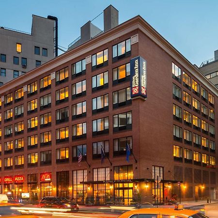 Hilton Garden Inn New York/Tribeca Exterior photo