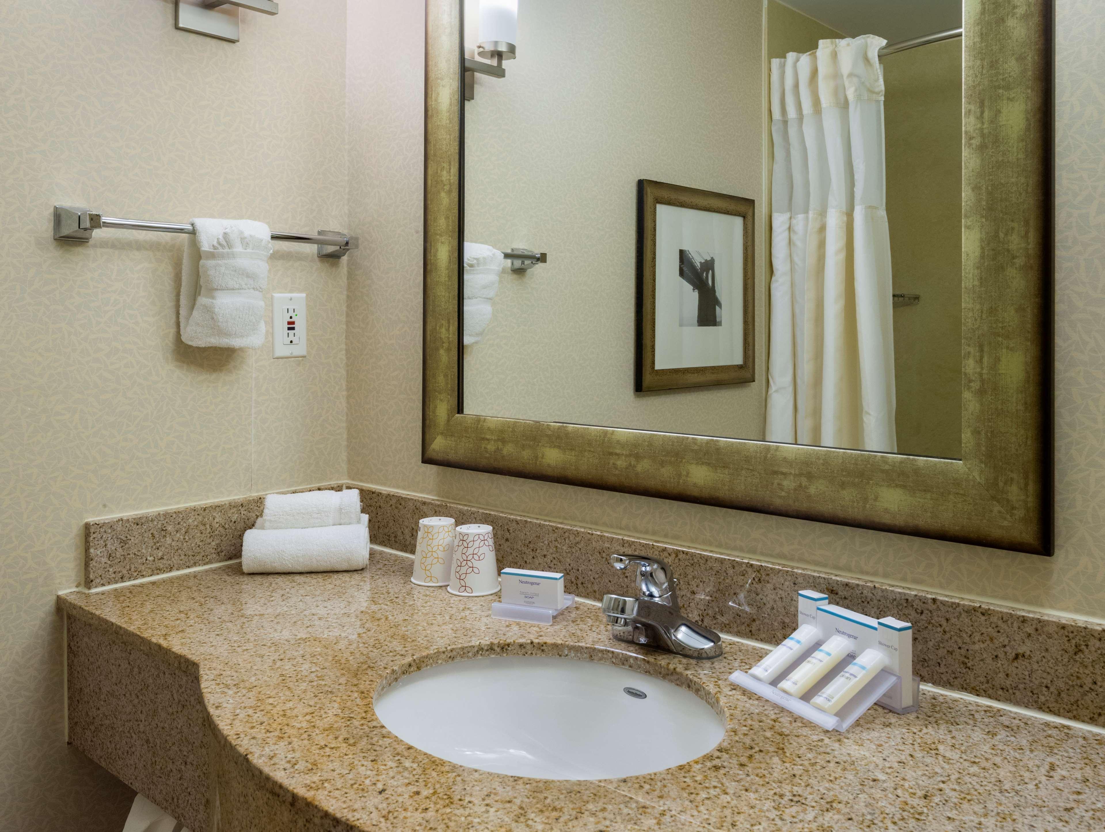 Hilton Garden Inn New York/Tribeca Exterior photo