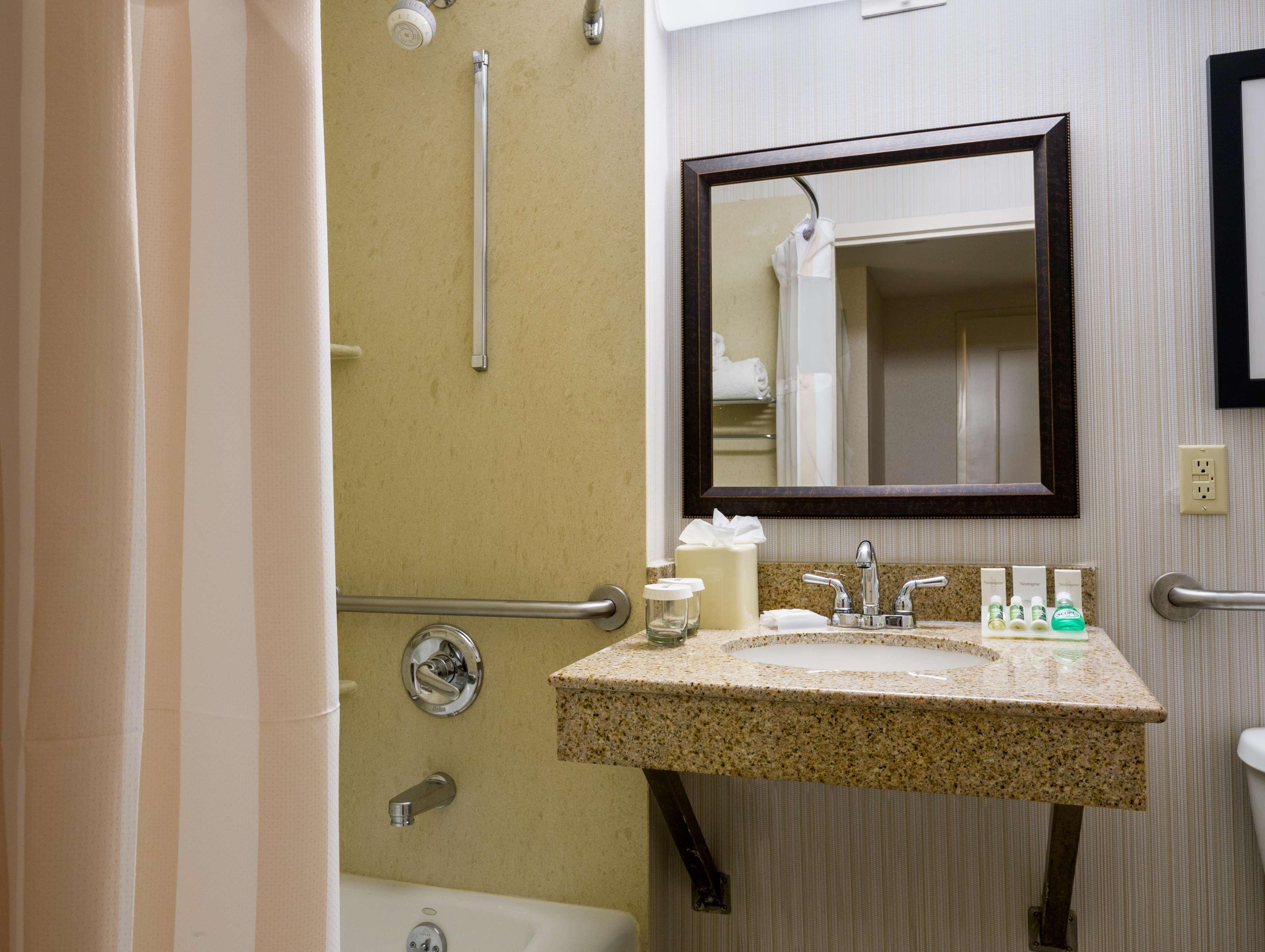 Hilton Garden Inn New York/Tribeca Exterior photo