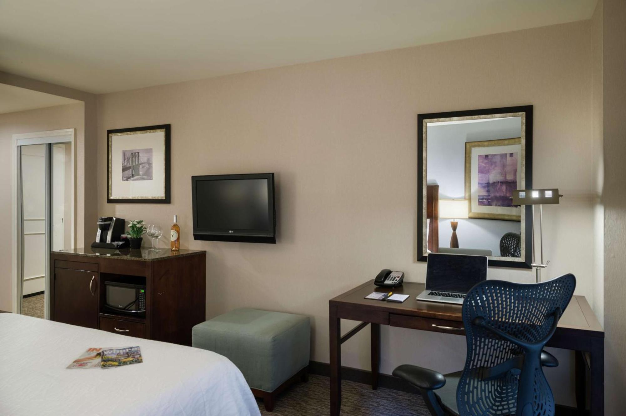 Hilton Garden Inn New York/Tribeca Exterior photo