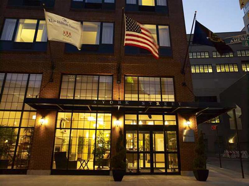 Hilton Garden Inn New York/Tribeca Exterior photo
