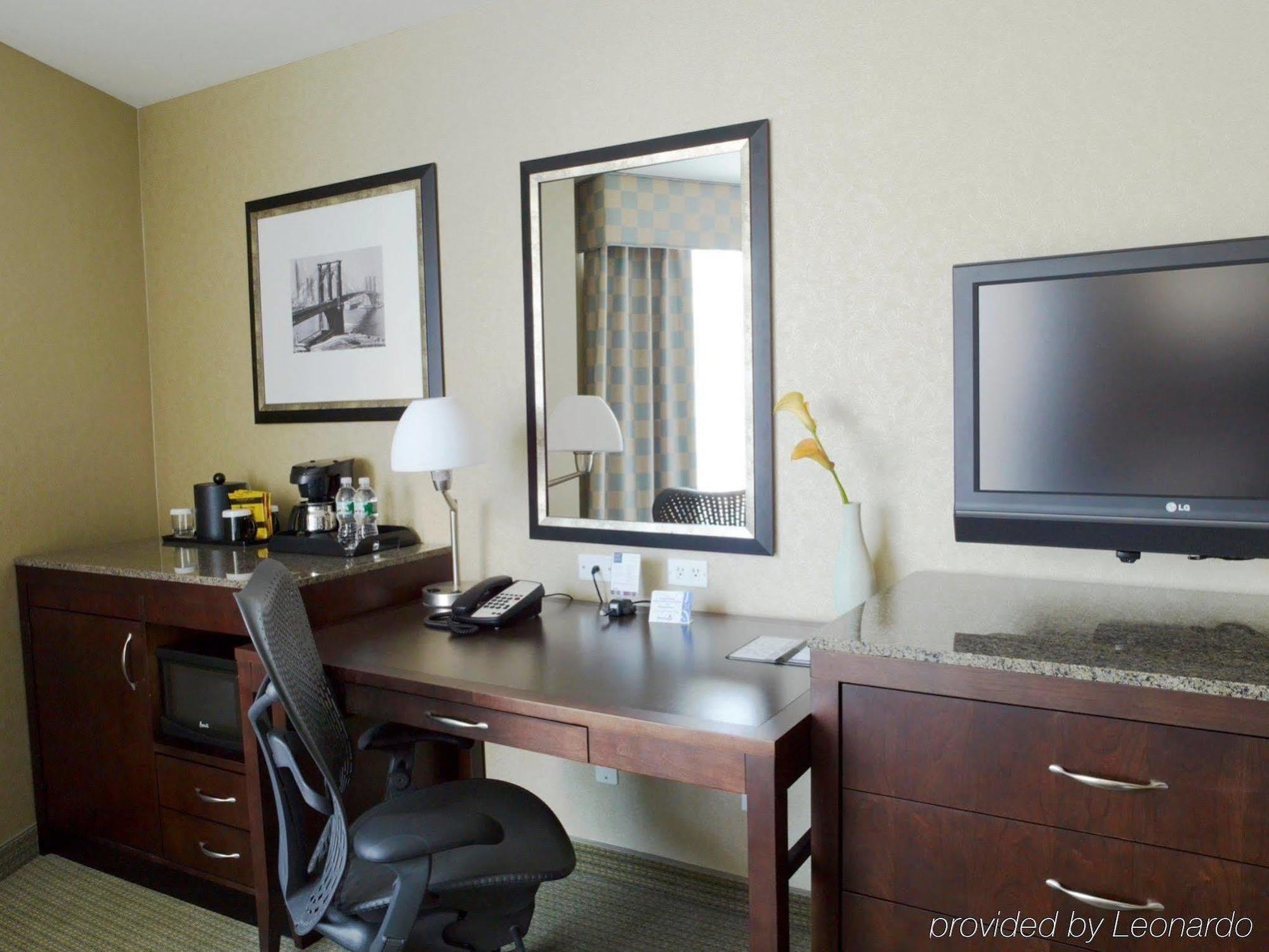 Hilton Garden Inn New York/Tribeca Exterior photo