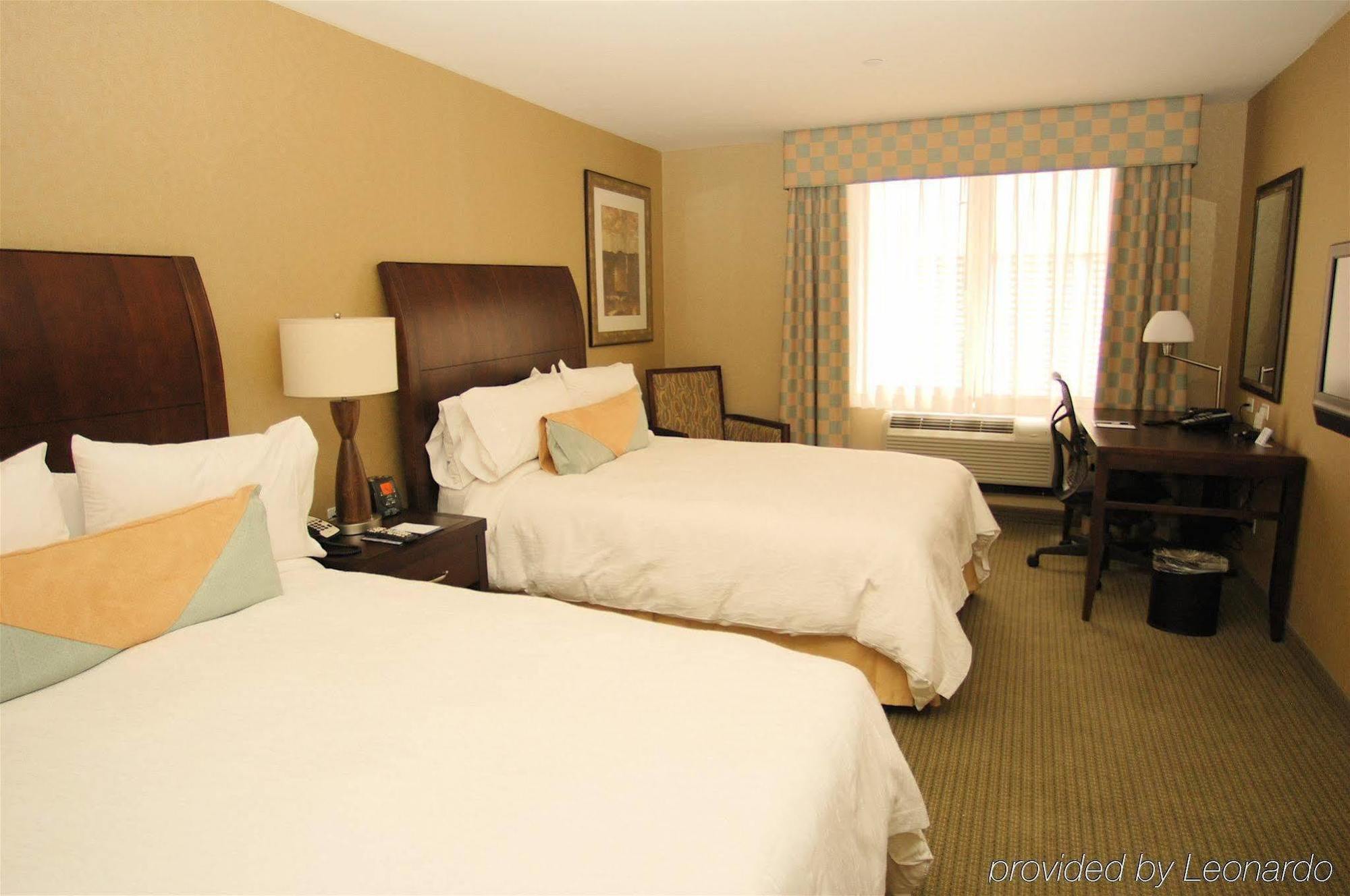 Hilton Garden Inn New York/Tribeca Room photo