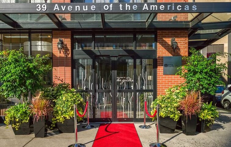 Hilton Garden Inn New York/Tribeca Exterior photo